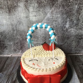 Cổng bông trang trí bánh kem