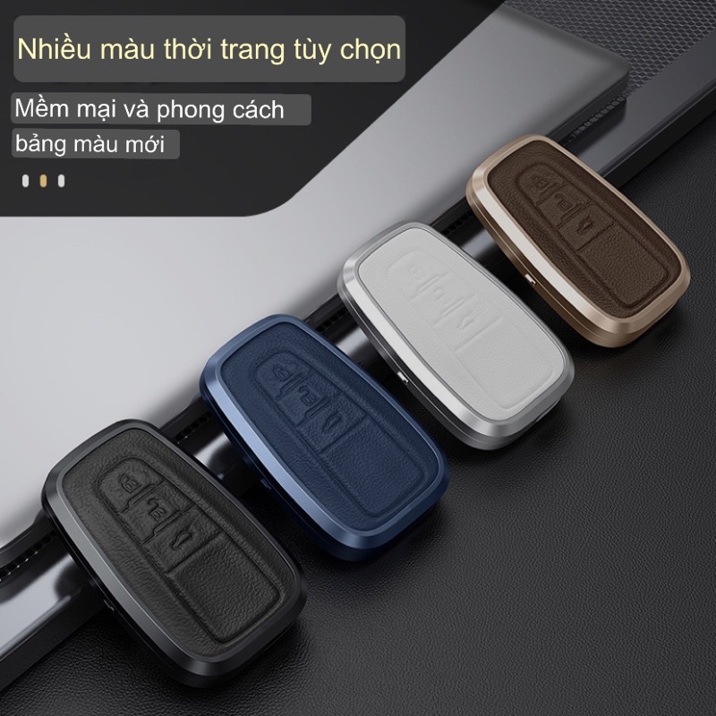 MÓC KHOÁ - ỐP KHOÁ TOYOTA CAMRY - CROSS - ALTIS 2023