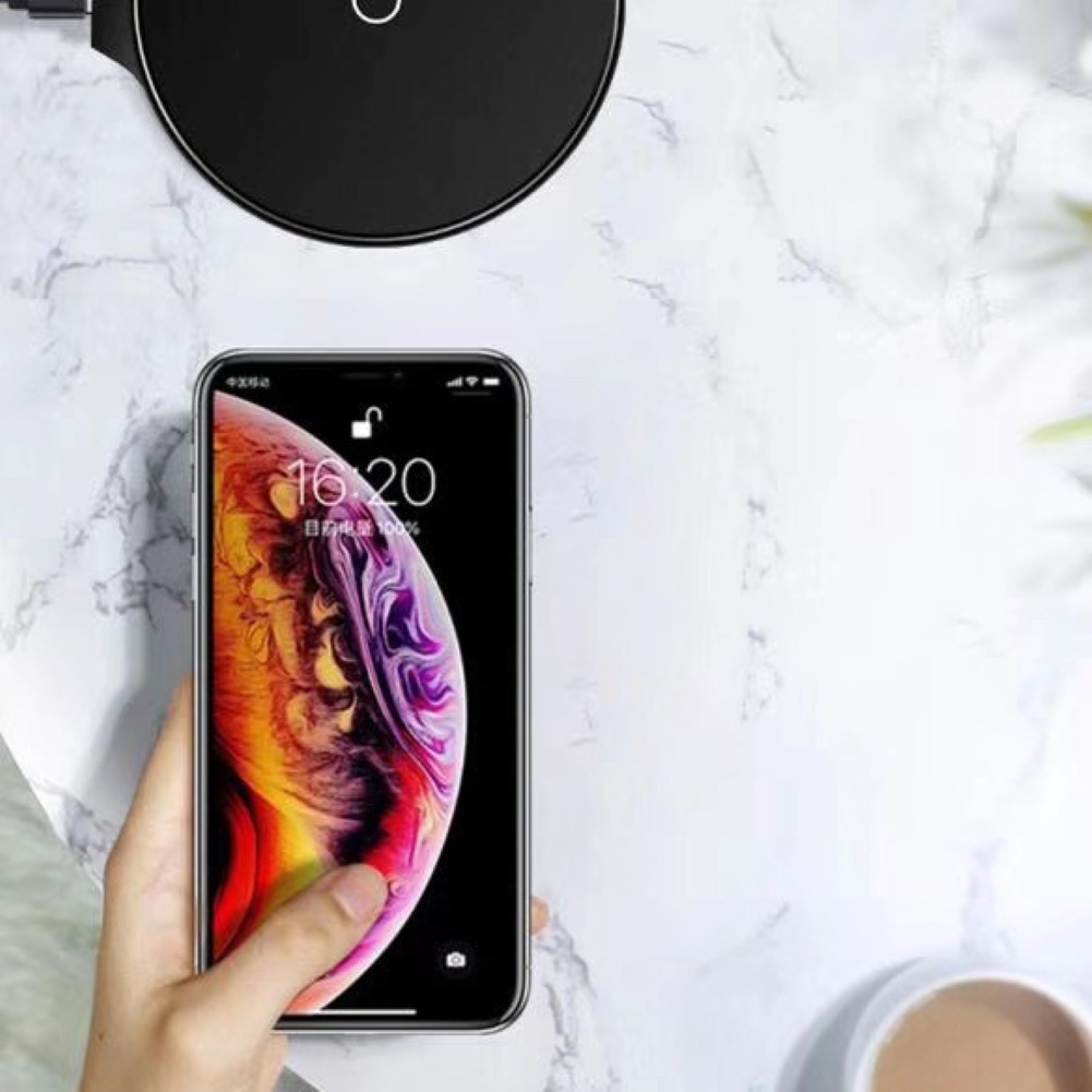 Đế Sạc Nhanh Không Dây 5w / 10w Nhỏ Gọn Tiện Dụng Cho Iphone X Xs 11 Pro Max