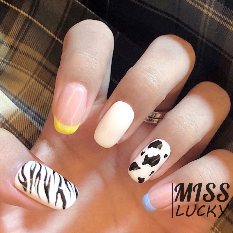 VN (Hàng Mới Về) Set 24 Miếng Dán Móng Tay Giả Họa Tiết Mèo Đáng Yêu