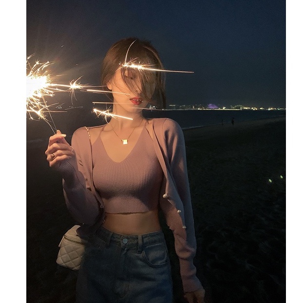 QKOOLE  Áo cardigan màu trơn và áo hai dây dệt kim thời trang Hàn Quốc cho nữ