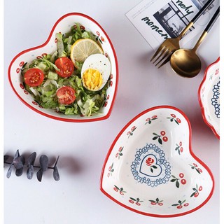 Bát Sứ Cherry Đỏ Hình Tim Sang Trọng