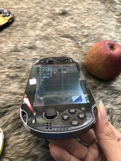 Bán máy psvita 1000 3g/wifi đã hack full ( hàng nhật bãi )