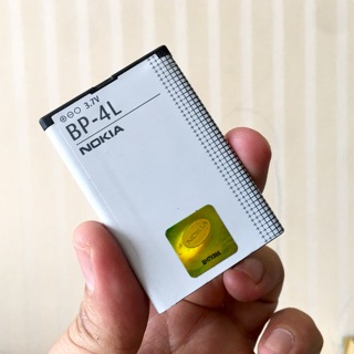 Pin zin điện thoại cổ BP-4L chính hãng.