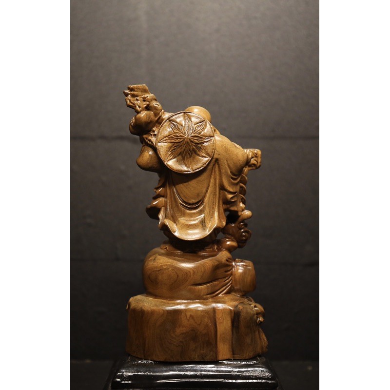 Tượng Phật Di lặc gánh đào - gỗ bách xanh - cao 20cm - hàng kỹ, đẹp