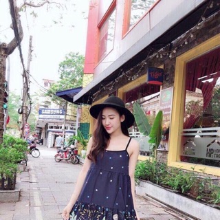 Váy lanh 2 dây bầu bí bon chen đc hêt
