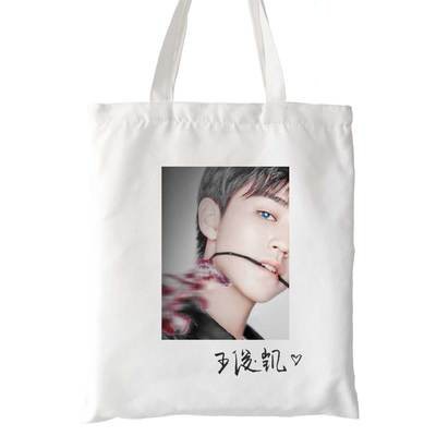 Túi tote vải trắng đeo vai in hình VƯƠNG TUẤN KHẢI nhóm nhạc TFBOYS idol thần tượng hoa ngữ phong cách cá tính