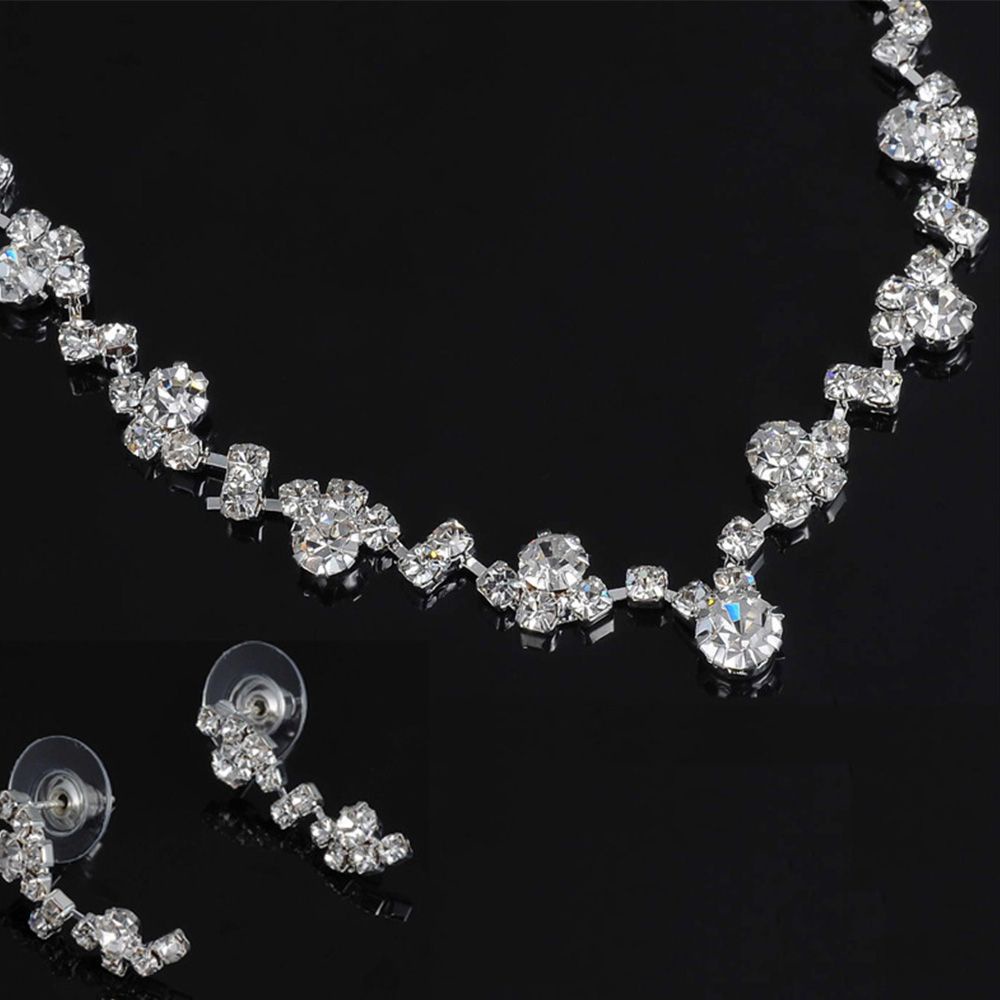 Bộ trang sức gồm Vòng cổ và đôi khuyên tai đính đá lấp lánh thời trang cho nữ