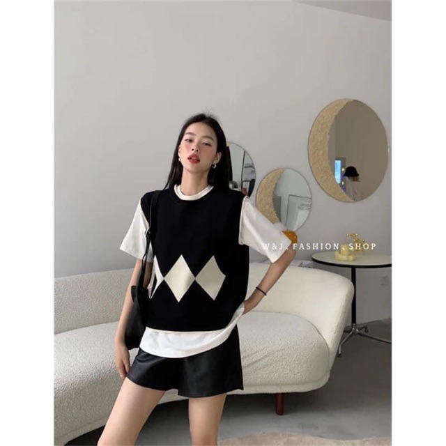 Tiệm nhà Huỳn