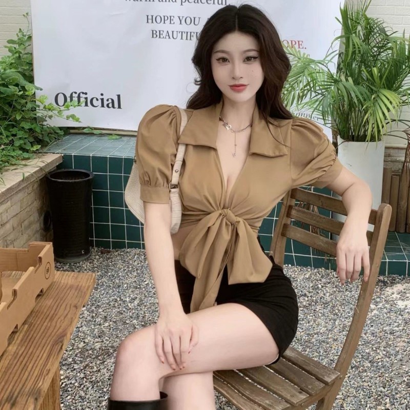 Áo Kiểu Tay Ngắn Cổ Chữ V Thời Trang Mùa Hè Quyến Rũ Cho Nữ