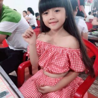 Váy đầm ca rô đỏ bé gái