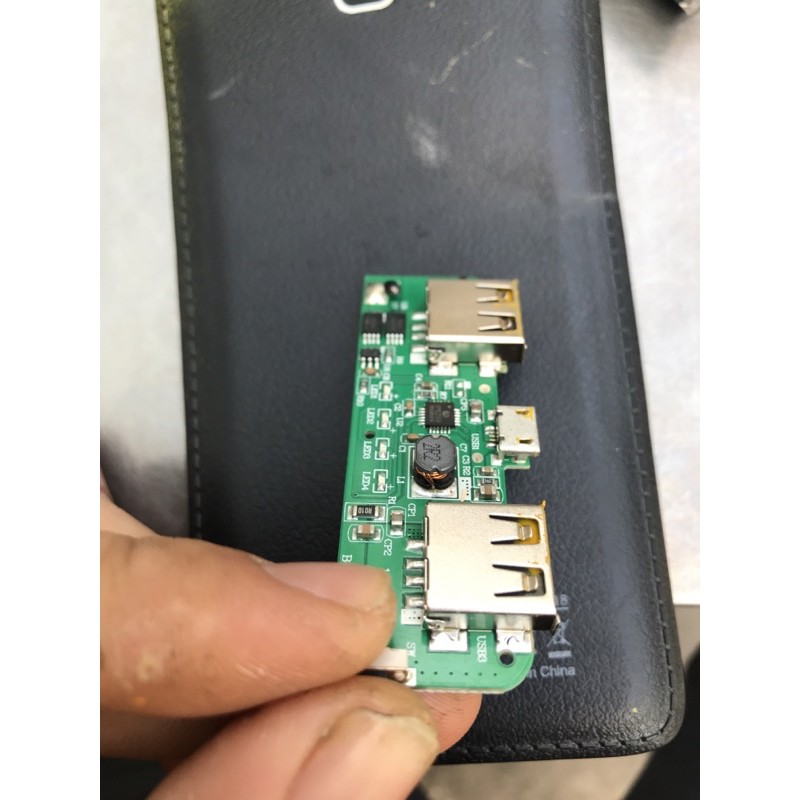 Mạch sạc dự phòng 5V/2.1A chip IP5209 2 out USB 1 in micro hỗ trợ pin 10000mAh xịn sò