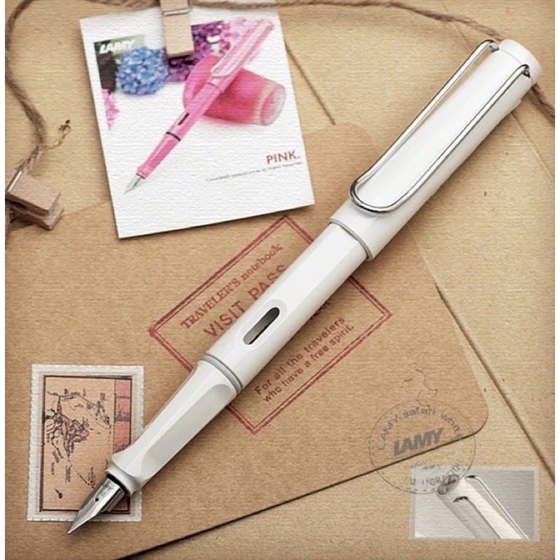 Bút máy Lamy Safari kèm lõi mực và lõi bơm