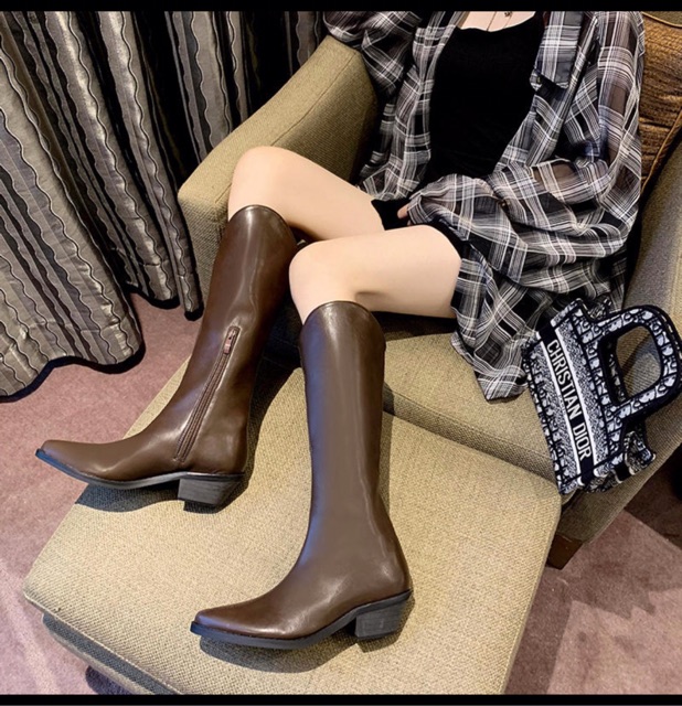 [Sẵn 36] Boots cao bồi mũi nhọn ulzzang cổ cao đế gỗ cao 4cm khoá sườn | BigBuy360 - bigbuy360.vn