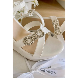 SANDAL XUỒNG ĐÍNH NƠ ĐÁ