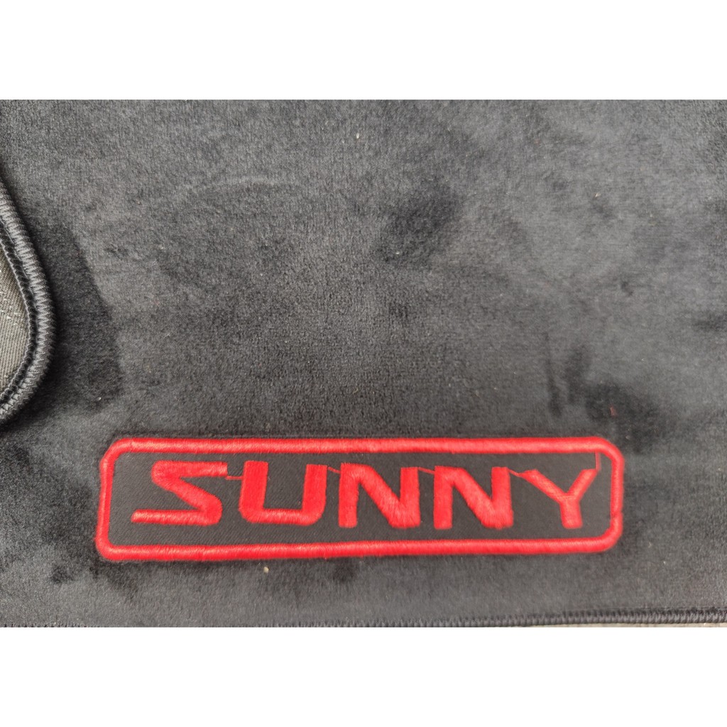 Thảm Taplo Nissan Sunny 2016-2019 Màu Đen Chất Liệu Nhung Lông Cừu Đế Có Chống Trượt, chuẩn form xe