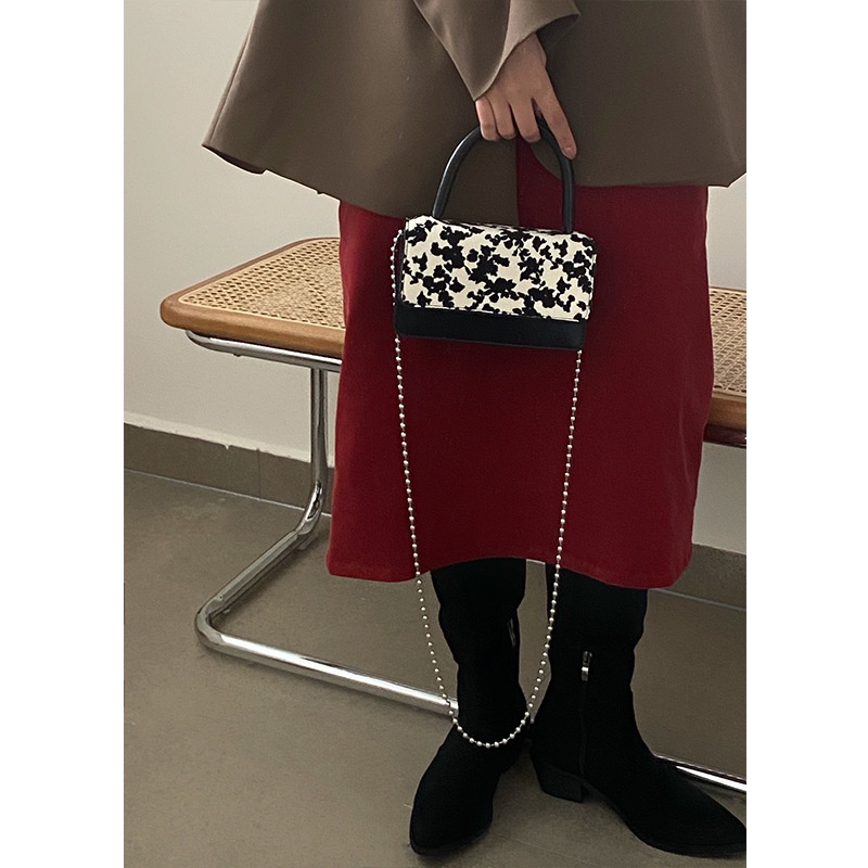 Túi Đeo Chéo Nắp Gập Phối Dây Xích Họa Tiết Hoa Phong Cách Cổ Điển Dễ Thương Dành Cho Nữ