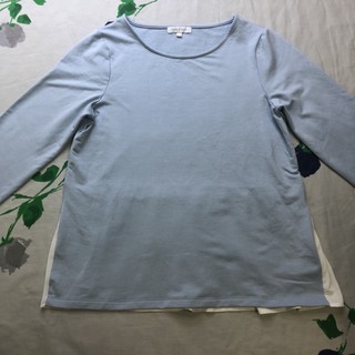 (THANH LÝ) Áo Thun Kiểu Nữ Deane&White Xanh Dương Nhạt Pha Voan Trắng Sau Lưng Cổ Thuyền Tay Dài - lỗi sợi
