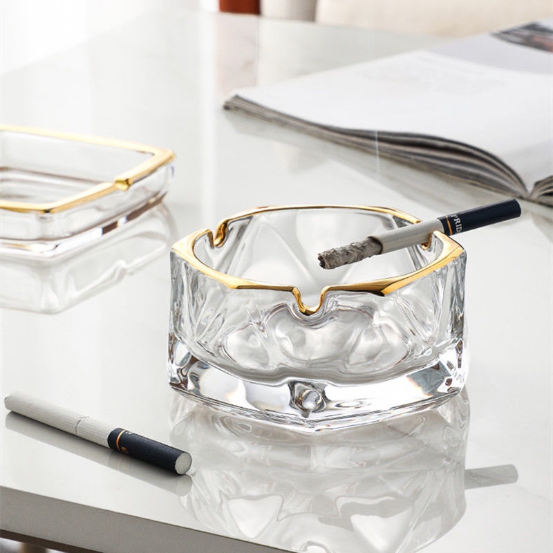 Gạt Tàn Thuốc Bằng Thủy Tinh Thiết Kế Sang Trọng Sáng Tạo