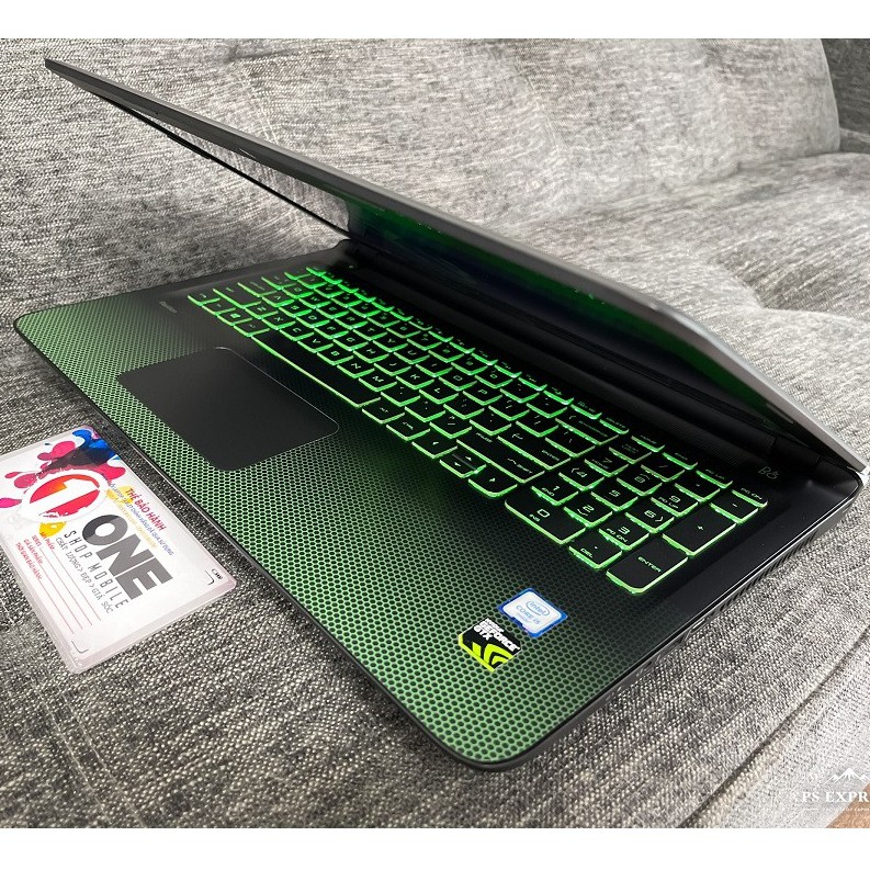 Laptop HP Pavilion Gaming 15-AK030TX Core i5 6300HQ/ Ram 16Gb/ Card đồ họa rời Nvidia GTX950M DDR5 4Gb