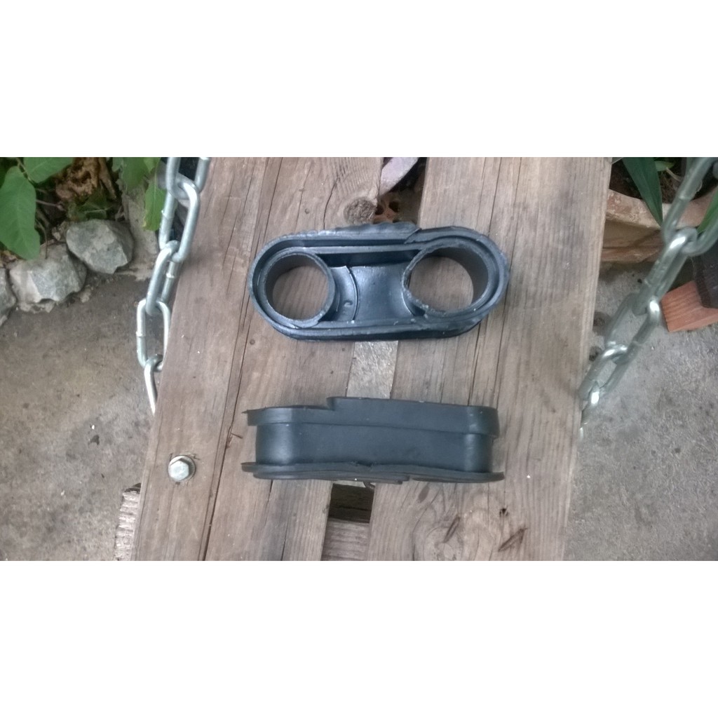 Cao su đỡ sên  cho honda 67