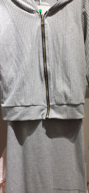 Váy len body kèm khoác