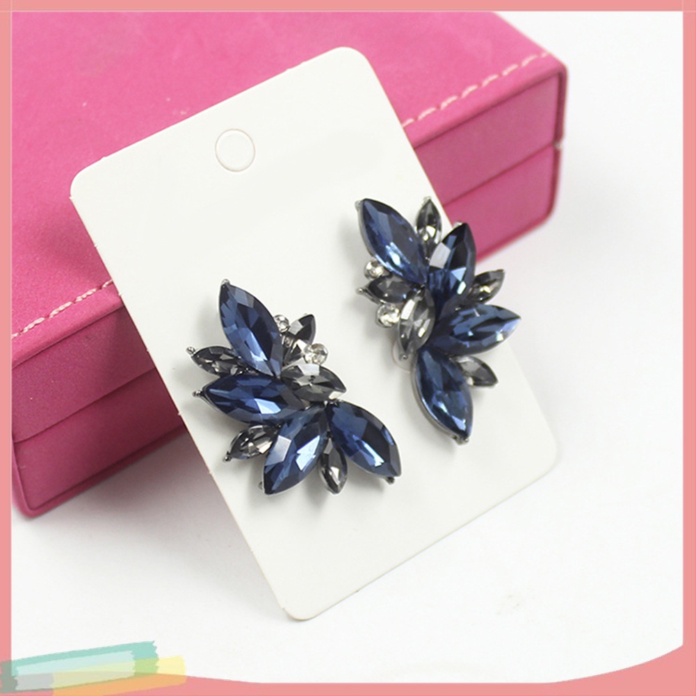 1 Đôi Khuyên Tai Đính Đá Thời Trang Dành Cho Nữ