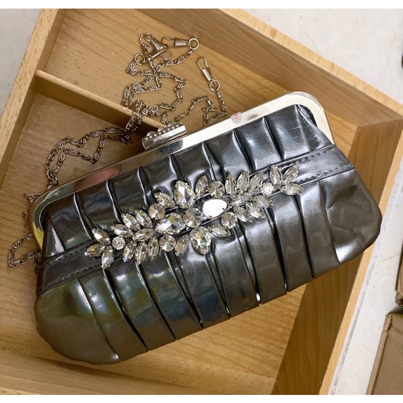 Túi Đầm Đeo Vai Gắn Hoạ  Tiết Cao Cấp