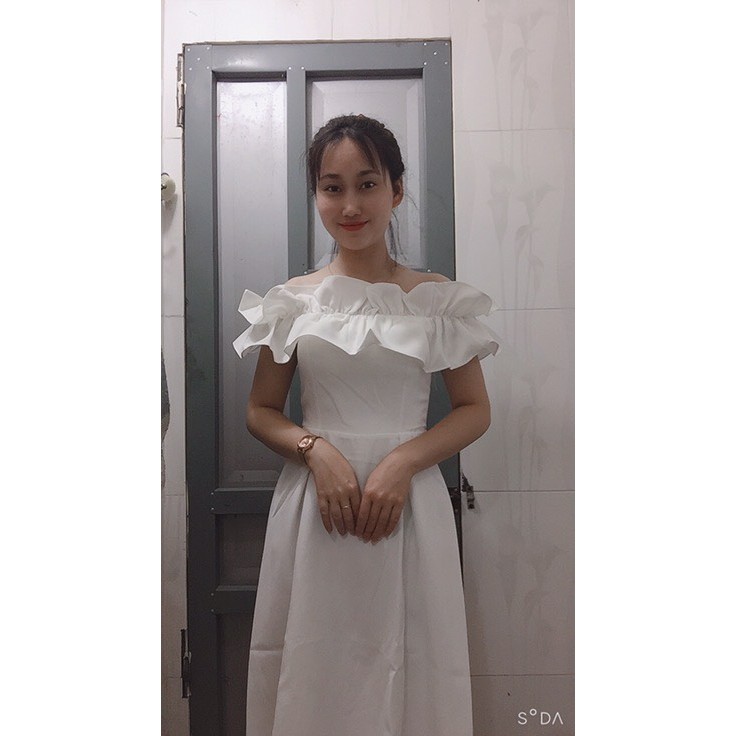 Váy trắng trễ vai bèo bồng bềnh - Đầm trễ vai dự tiệc siêu xinh | BigBuy360 - bigbuy360.vn