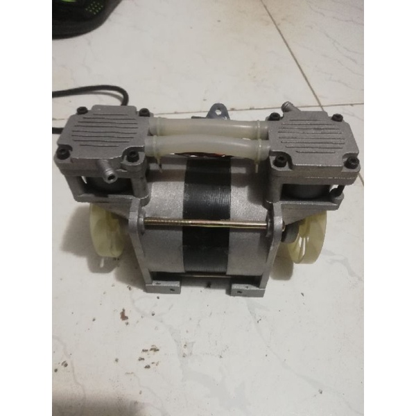 Máy bơm hơi 220v 2 Piston bơm hơi mạnh mẻ
