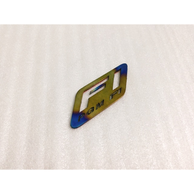 Logo Titanium "Fi"