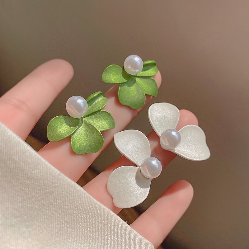 Bông Tai Hình Hoa Nhỏ Đính Ngọc Trai Phong Cách Hàn Quốc Thời Trang Mùa Hè Mới 2022 Cho Nữ