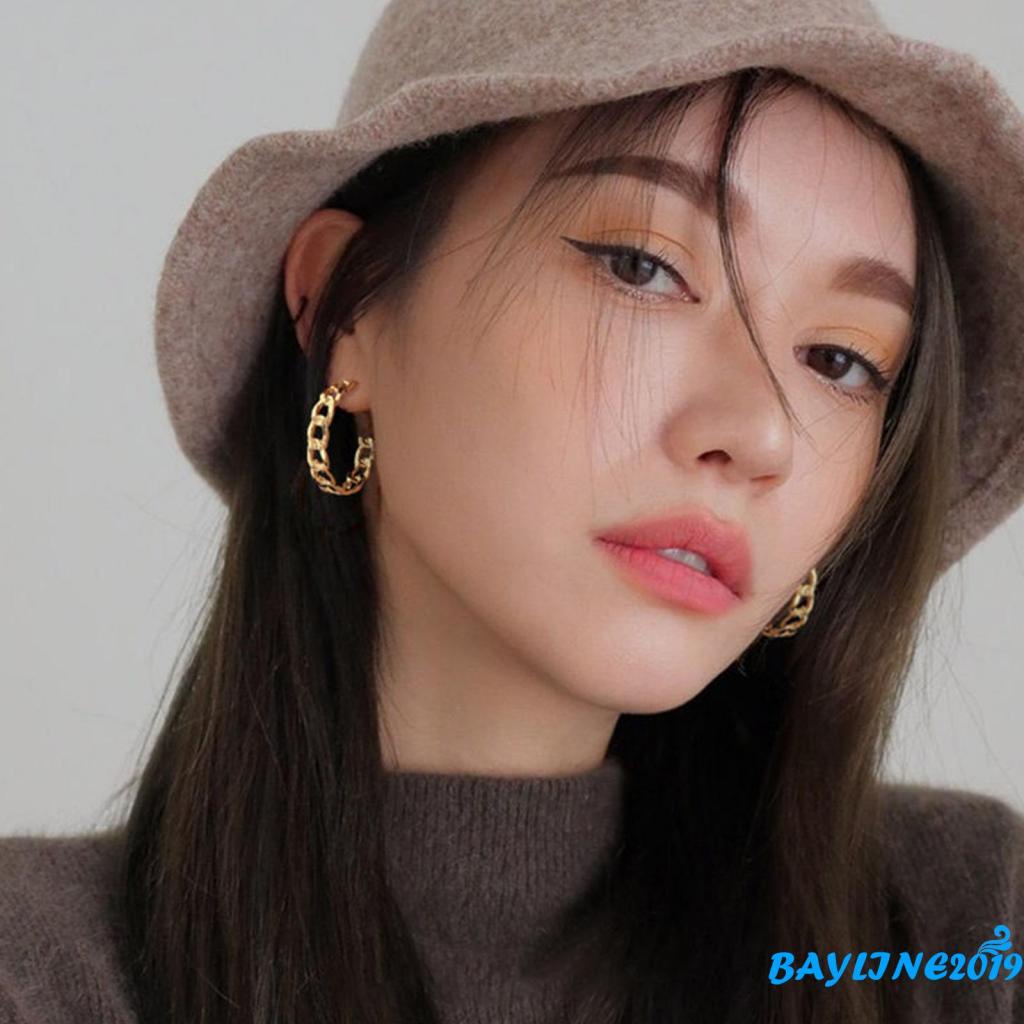 Bông tai hình chữ C màu vàng thời trang cho nữ