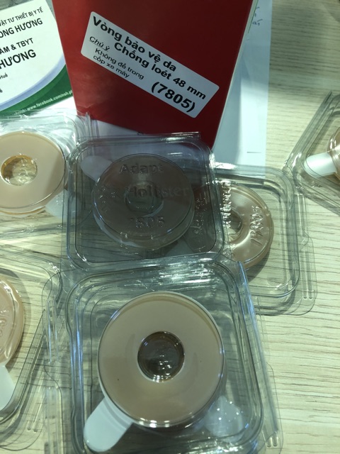 Vòng đệm bảo vệ da chống loét cho hậu môn nhân tạo 48mm hollister 7805 của Mỹ đế dán chống loét da hậu môn nhân tạo 7805