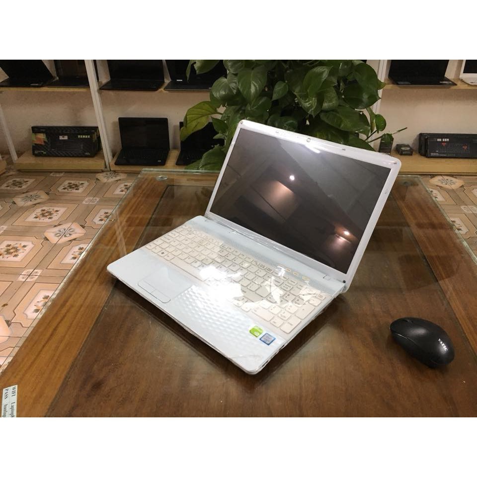 Laptop Sony Vaio VPC-EH(Core i5 2410M, RAM 4GB, HDD 320GB, 15.6 inch) | WebRaoVat - webraovat.net.vn