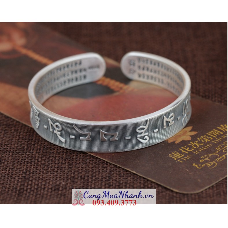 VÒNG TAY KHẮC OM MANI PADME HUM TÂY TẠNG - VT263