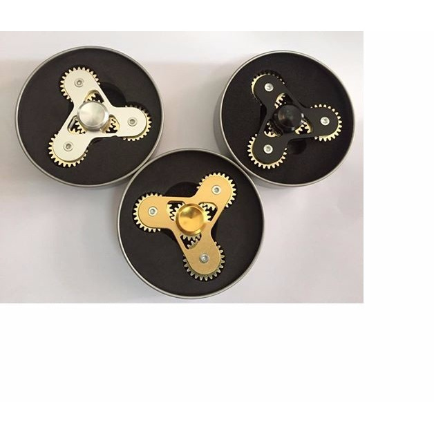 Con quay con quay 3Răng màu trắng