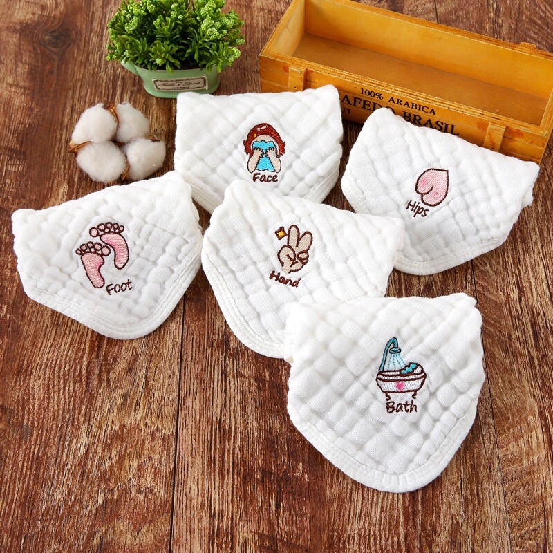 Set 5 khăn xô sữa cho bé 6 lớp hàng cao cấp thêu hoạ tiết mềm mại - TRẮNG (túi zip) [Shop mẹ Bob 86]