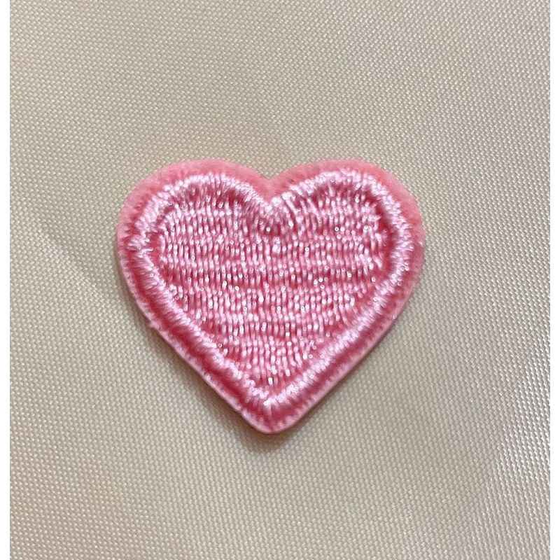 1 Sticker Ủi Thêu Hình Trái Tim 2.1 * 2CM
