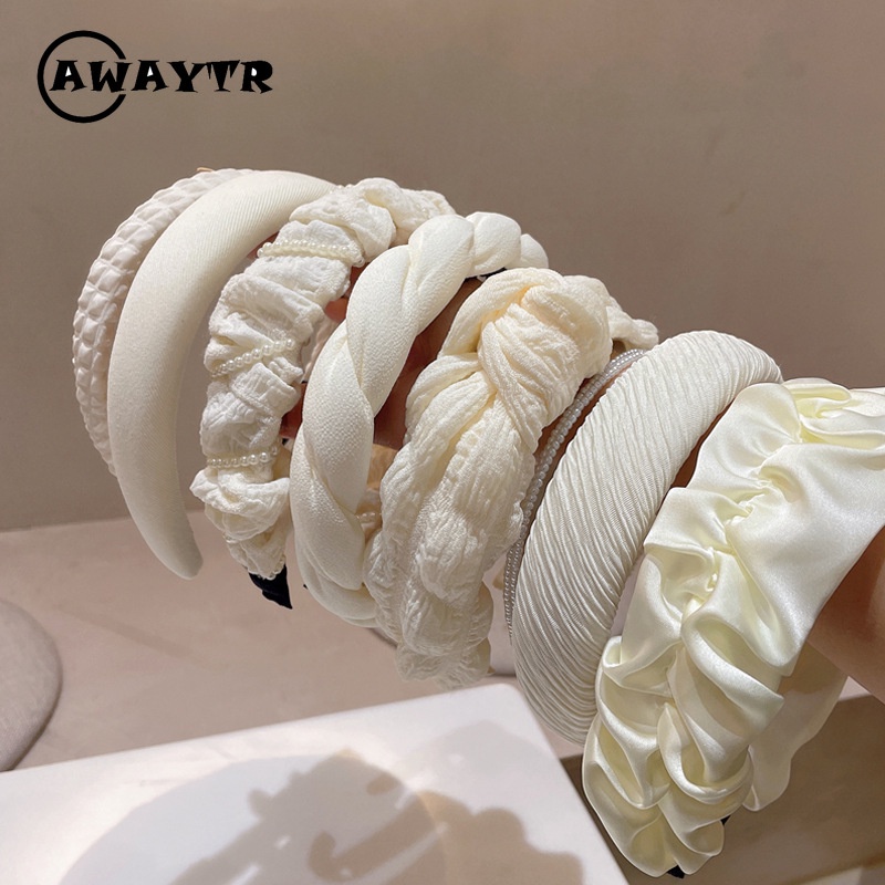 Băng Đô Ren Đính Ngọc Trai Nhỏ Màu Be Sữa Trắng Hàn Quốc Hàng Mới