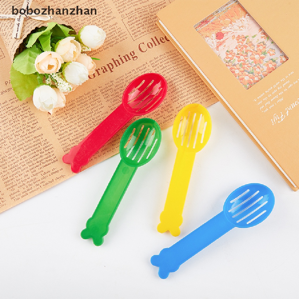 Muỗng Nhựa Màu Trơn Dành Cho Chuột Hamster