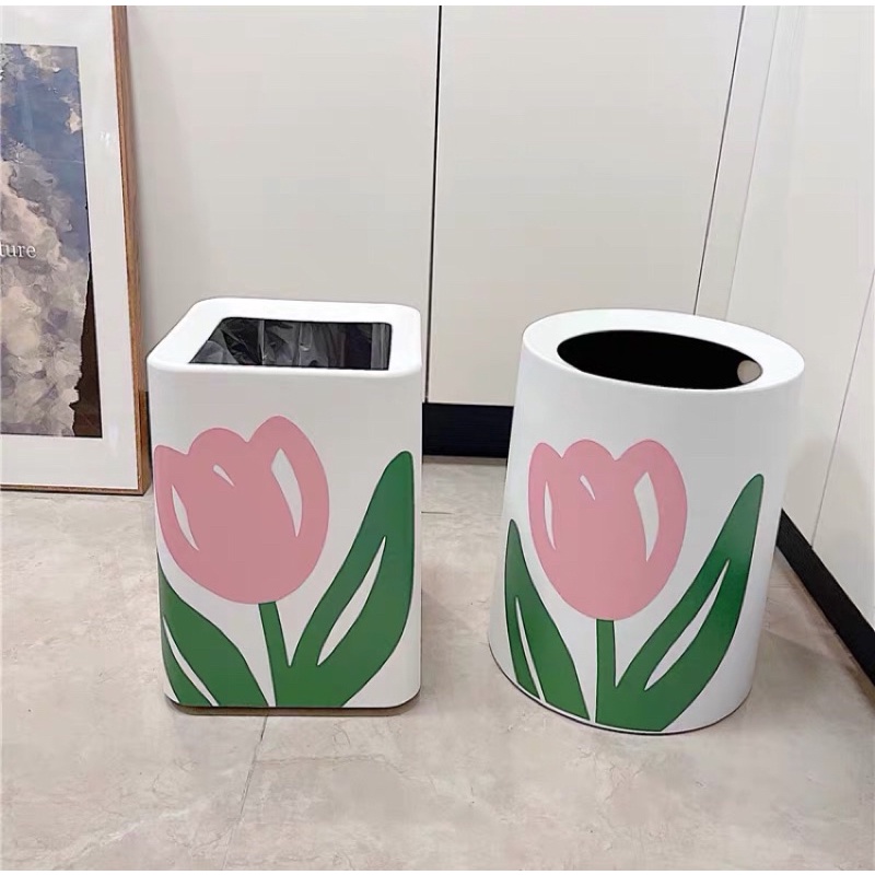 Thùng rác 2 lớp hoa tulip sáng tạo