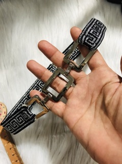 Thắt lưng thun nhũ. Bản 2cm. Cài sau