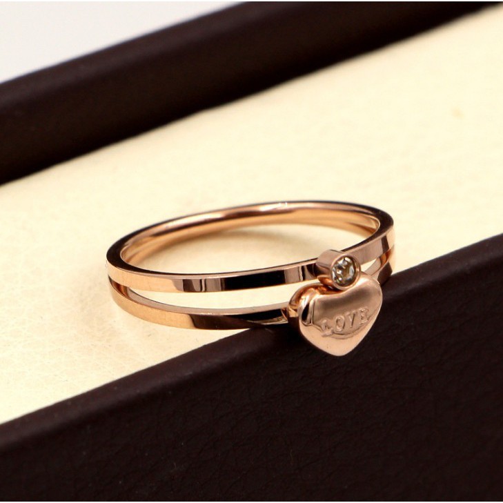 Bộ 2 Nhẫn Tim Love Ti Tan Không Đen TT 0924