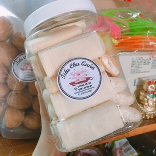 Bánh ống ngò nhân kem