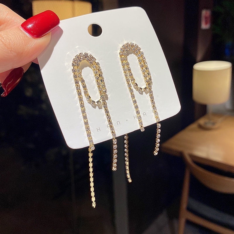 bông tai thả dài đính đá, khuyên tai dáng dài phong cách hàn quốc