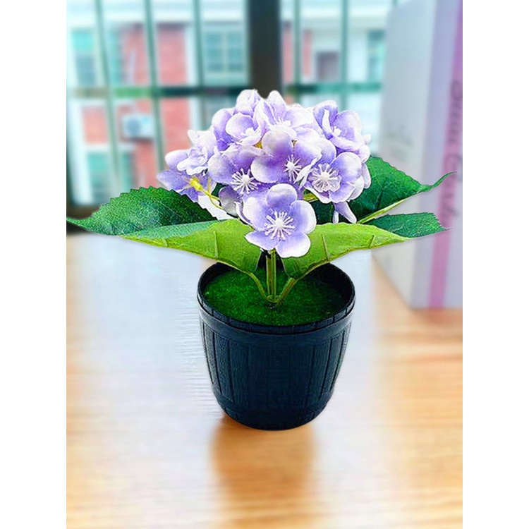 Chậu cây giả nhiều màu sắc sống động như thật cho văn phòng