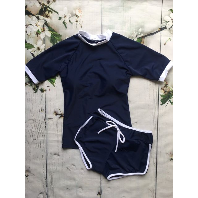 Bikini tay lửng xanh đen