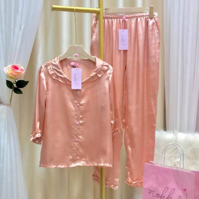 Bộ lụa trơn viền bèo hồng nhạt - NOHK