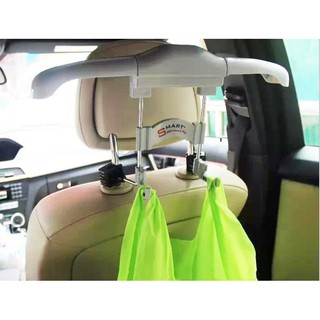 Mắc treo áo vest trên xe ô tô
